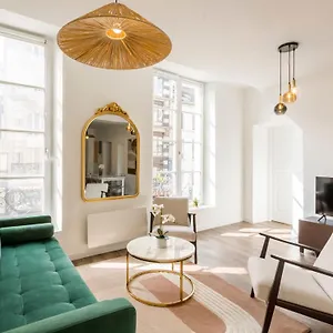 Appartement Cozy - Marais - Fbg Saint Antoine, Parijs
